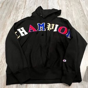 CHAMPION LETTER HOODIE